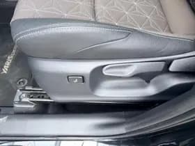 Toyota Yaris-cross thumbnail 10