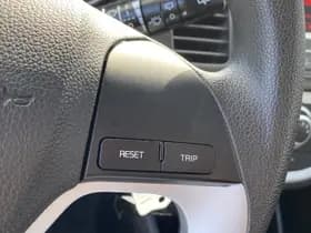 Kia Picanto thumbnail 25