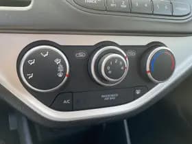 Kia Picanto thumbnail 30