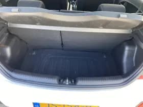 Kia Picanto thumbnail 8