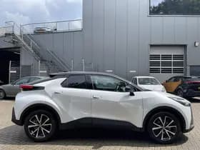 Toyota C-hr thumbnail 37