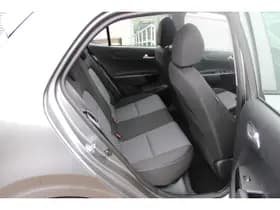 Kia Picanto thumbnail 10