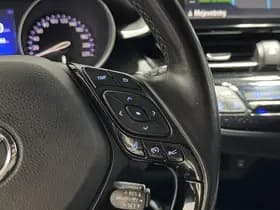 Toyota C-hr thumbnail 48
