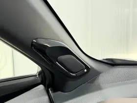 Toyota C-hr thumbnail 56