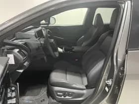 Toyota Bz4x thumbnail 10