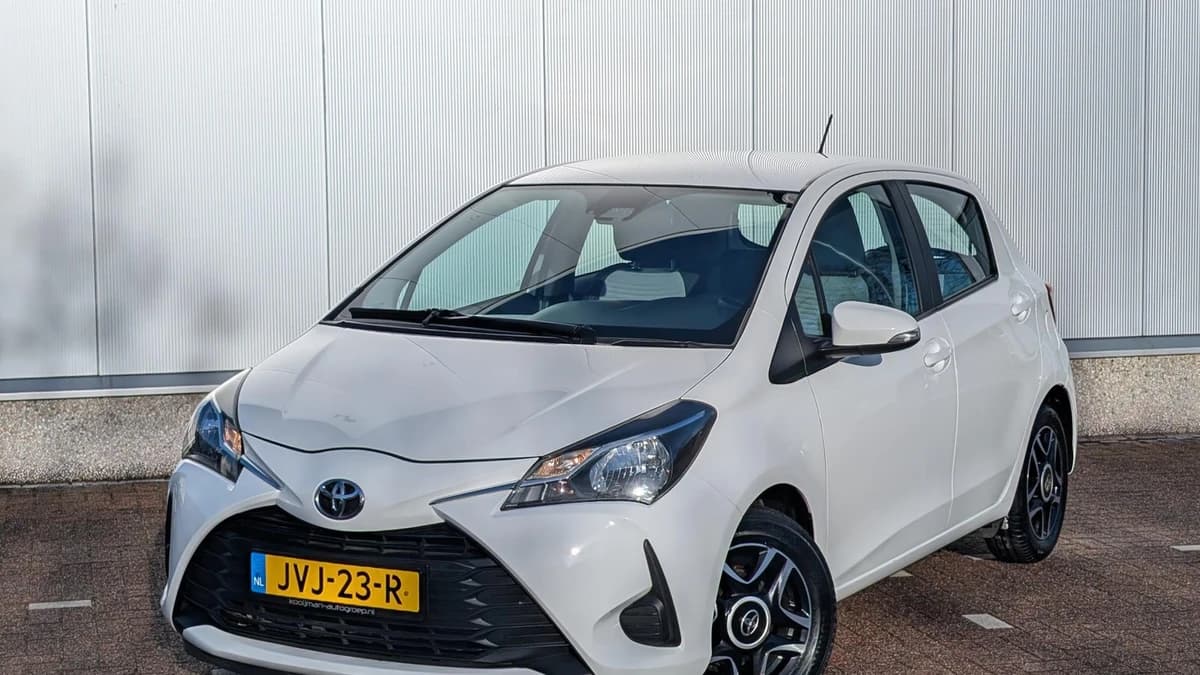 Toyota Yaris — foto 1