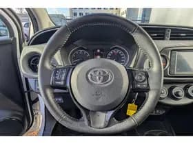 Toyota Yaris thumbnail 23