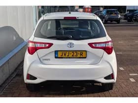 Toyota Yaris thumbnail 38