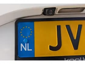 Toyota Yaris thumbnail 9