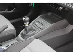 Kia Stonic thumbnail 12