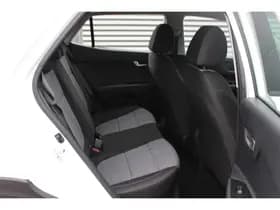 Kia Stonic thumbnail 48