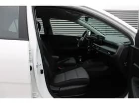 Kia Stonic thumbnail 10