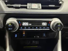 Toyota Rav4 thumbnail 30