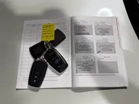 Toyota Rav4 thumbnail 80