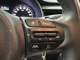 Kia Stonic thumbnail 32