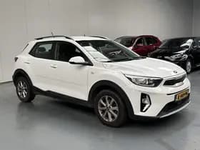 Kia Stonic thumbnail 45