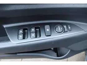 Kia Stonic thumbnail 51