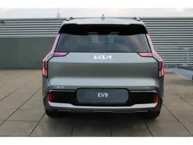 Kia Ev9 thumbnail 4