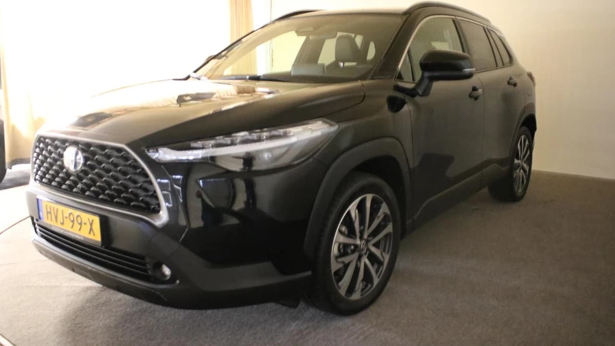 Toyota Corolla-cross — foto 1