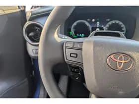 Toyota C-hr thumbnail 60