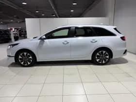 Kia Ceed-sportswagon thumbnail 4