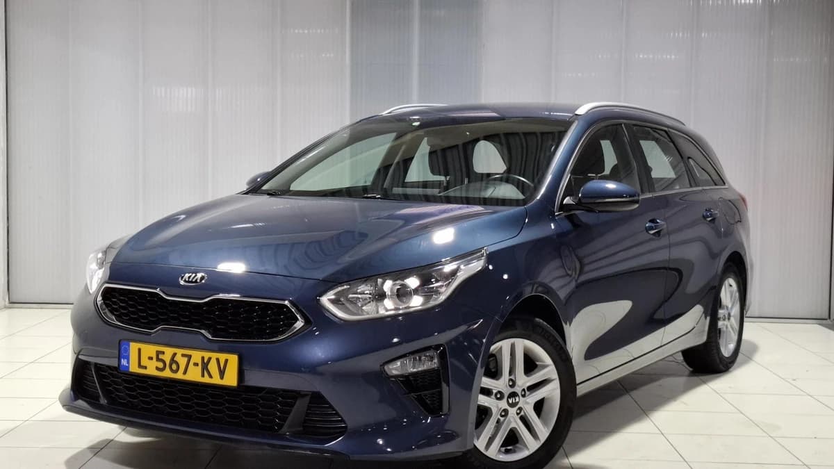 Kia Ceed-sportswagon — foto 1