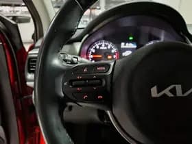 Kia Stonic thumbnail 32