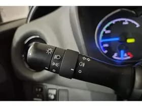 Toyota Yaris thumbnail 55