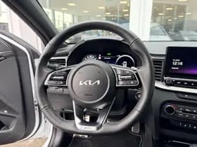 Kia Ceed thumbnail 16