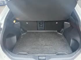 Toyota Yaris-cross thumbnail 11