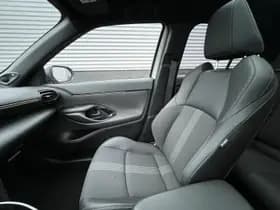 Toyota Yaris-cross thumbnail 45