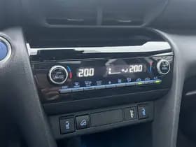 Toyota Yaris-cross thumbnail 86