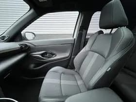 Toyota Yaris-cross thumbnail 97