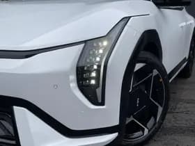 Kia Ev4 thumbnail 5