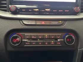 Kia Ceed thumbnail 17