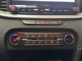 Kia Ceed thumbnail 43