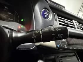 Lexus Ct thumbnail 52