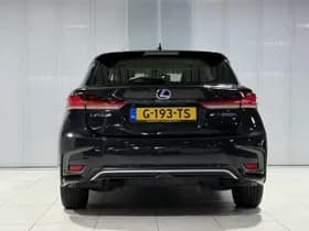 Lexus Ct thumbnail 7