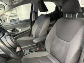 Toyota Yaris thumbnail 2