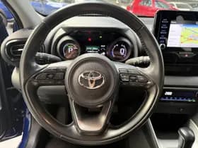 Toyota Yaris thumbnail 3