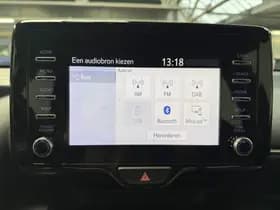 Toyota Yaris thumbnail 40