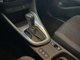 Toyota Yaris thumbnail 42