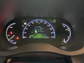 Toyota Yaris-cross thumbnail 4