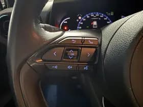 Toyota Yaris-cross thumbnail 35