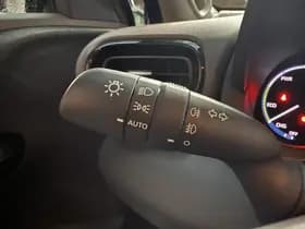 Toyota Yaris-cross thumbnail 37