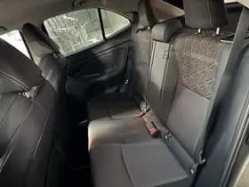 Toyota Yaris-cross thumbnail 48