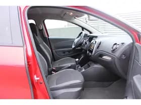 Renault Captur thumbnail 11