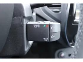 Renault Captur thumbnail 29