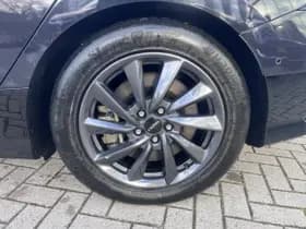 Hyundai Ioniq-6 thumbnail 5