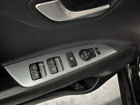 Kia Stonic thumbnail 30